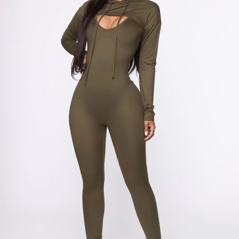 FashionNova hoodie set jumpsuit